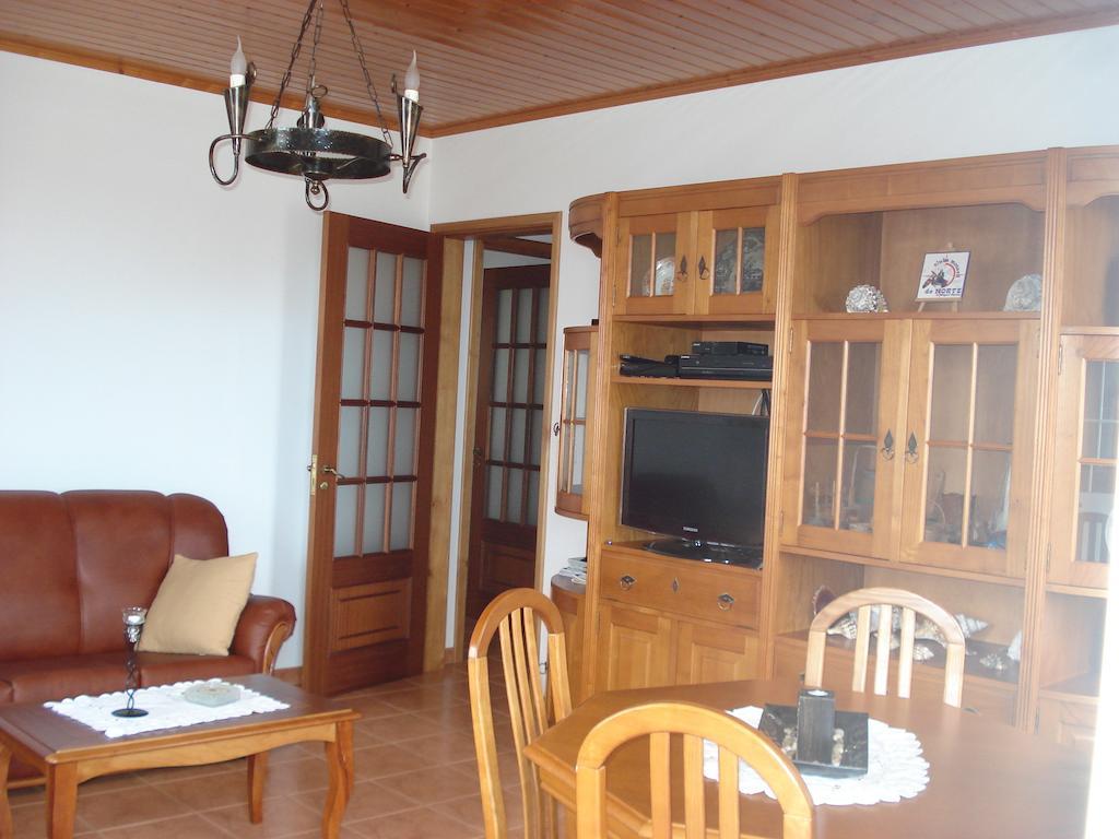 Casa Do Avo Faidoca Villa Calheta de Nesquim Room photo